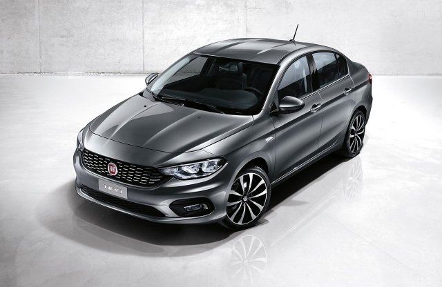 Névváltással tér vissza a Fiat Tipo