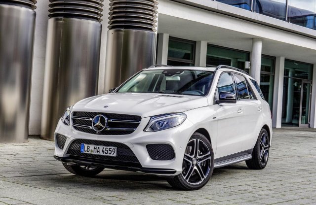 Új AMG modell a Mercedesnél