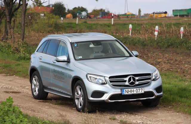 Magyar ég alatt az új német csillag, a Mercedes GLC
