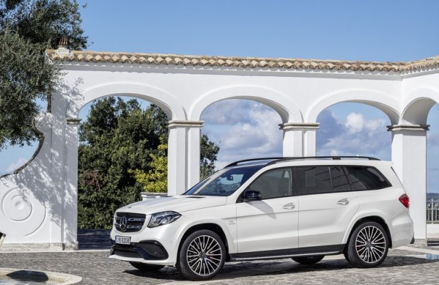 Egyelőre nem négyhengeres, de már itt a Mercedes-Benz GLS