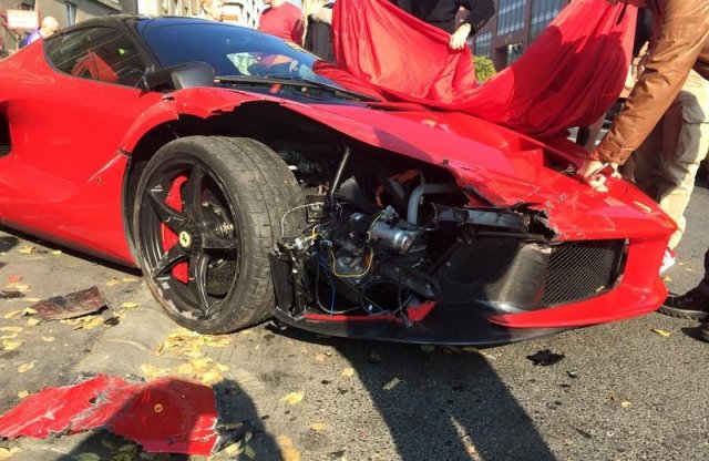 Videón a LaFerrari Váci úti balesete
