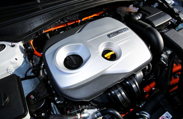 Hibrid modellekkel bővül a Kia Optima kínálata