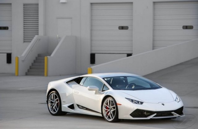 816 lóerőre húzták a Lamborghini Huracánt