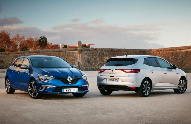 Ütős dizájn, 80 kilós fogyással – Renault Mégane IV menetpróba