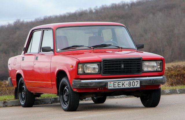 Így is lehet különcködni – Lada 2107 használtteszt
