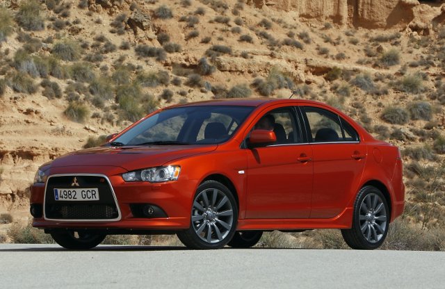 A Mitsubishi csak crossoverekben gondolkodik