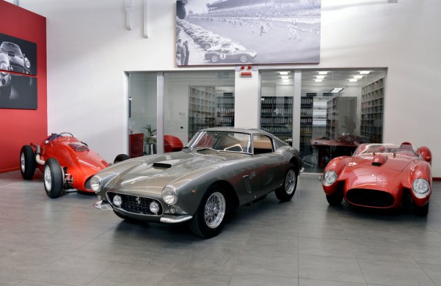 Levegő bennakad: Ferrari 250 GT SWB, gyárilag restaurálva