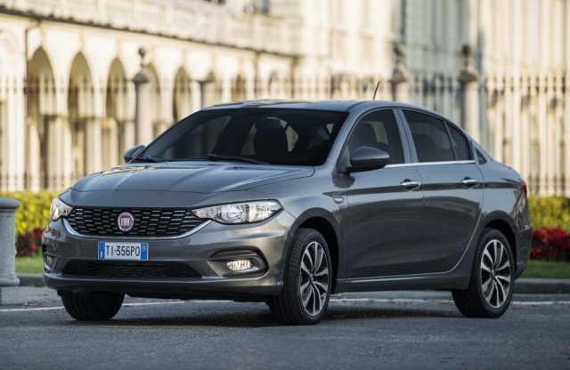 Linea utód régi névvel – itt az új Fiat Tipo