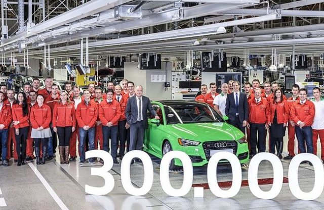 Győrből Amerikába kerül a jubileumi Audi
