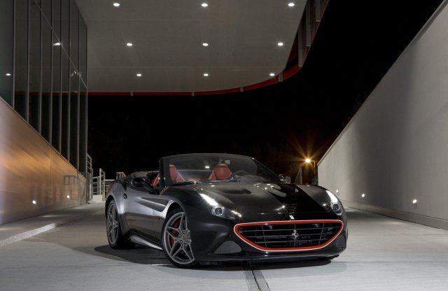 Közel 200 Ferrari Californiát hívnak vissza