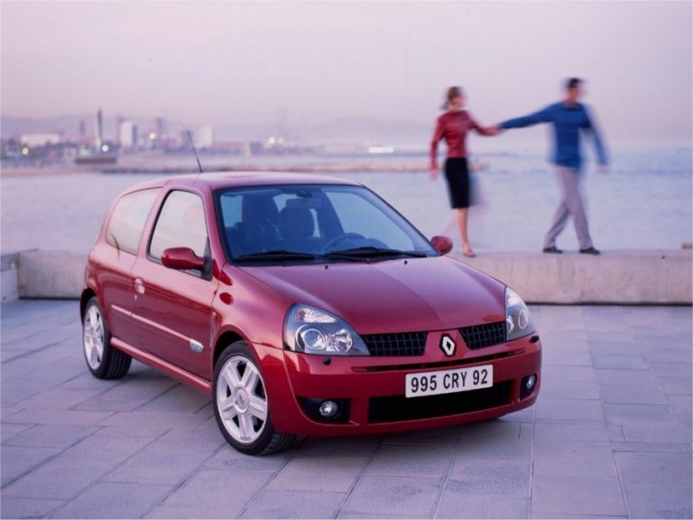 RENAULT CLIO
