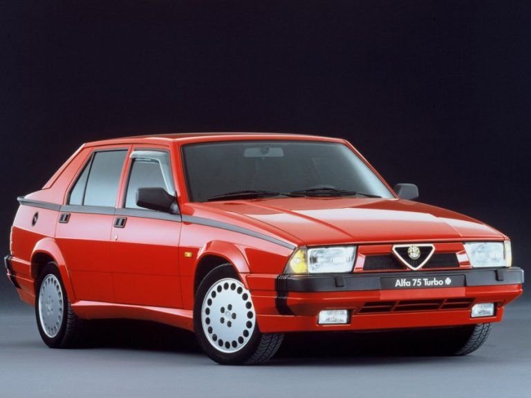 ALFA ROMEO 75
