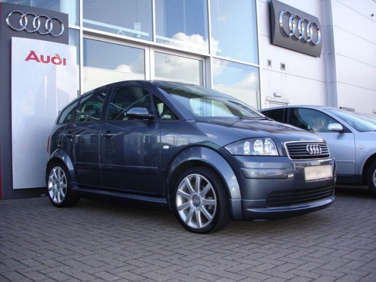 AUDI A2