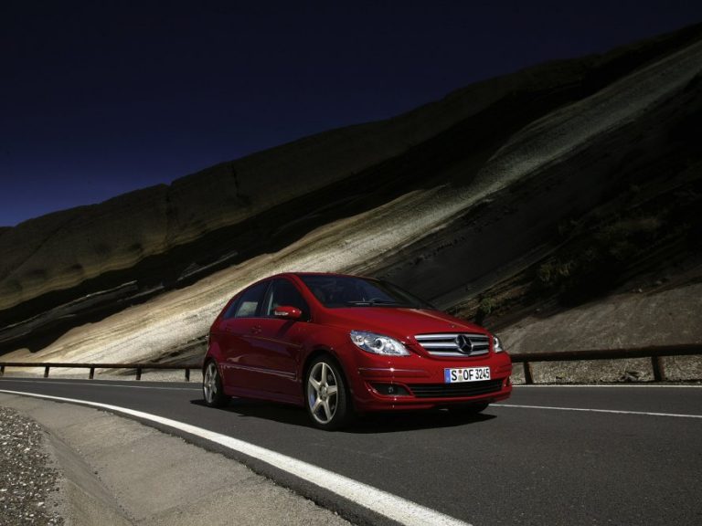 MERCEDES-BENZ B-OSZTÁLY