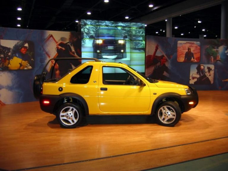 LAND ROVER FREELANDER