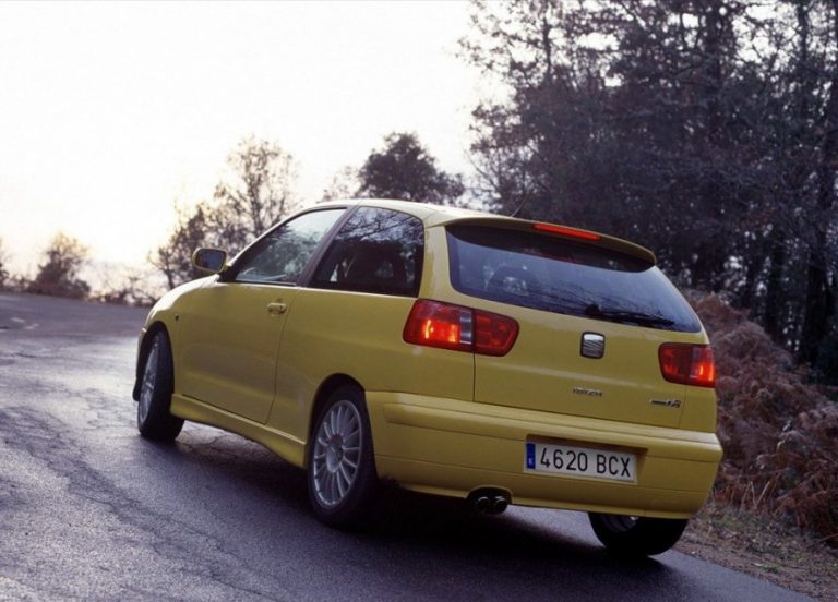 SEAT IBIZA