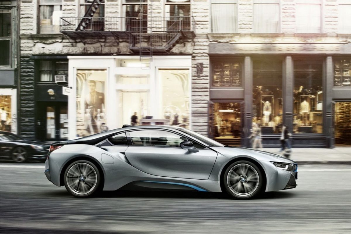 BMW I8