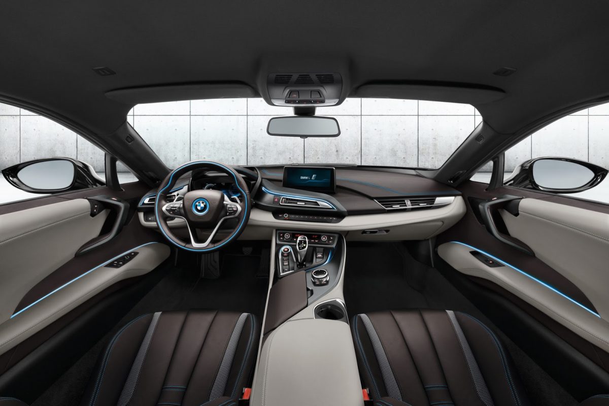 BMW I8