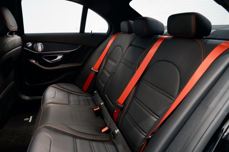 MERCEDES-BENZ C-OSZTÁLY