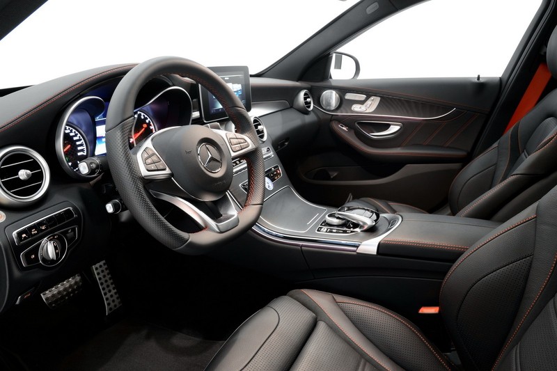 MERCEDES-BENZ C-OSZTÁLY