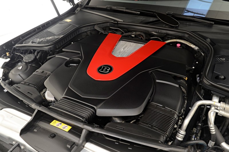 MERCEDES-BENZ C-OSZTÁLY