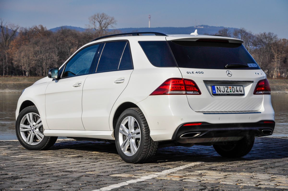 MERCEDES-BENZ ML-OSZTÁLY