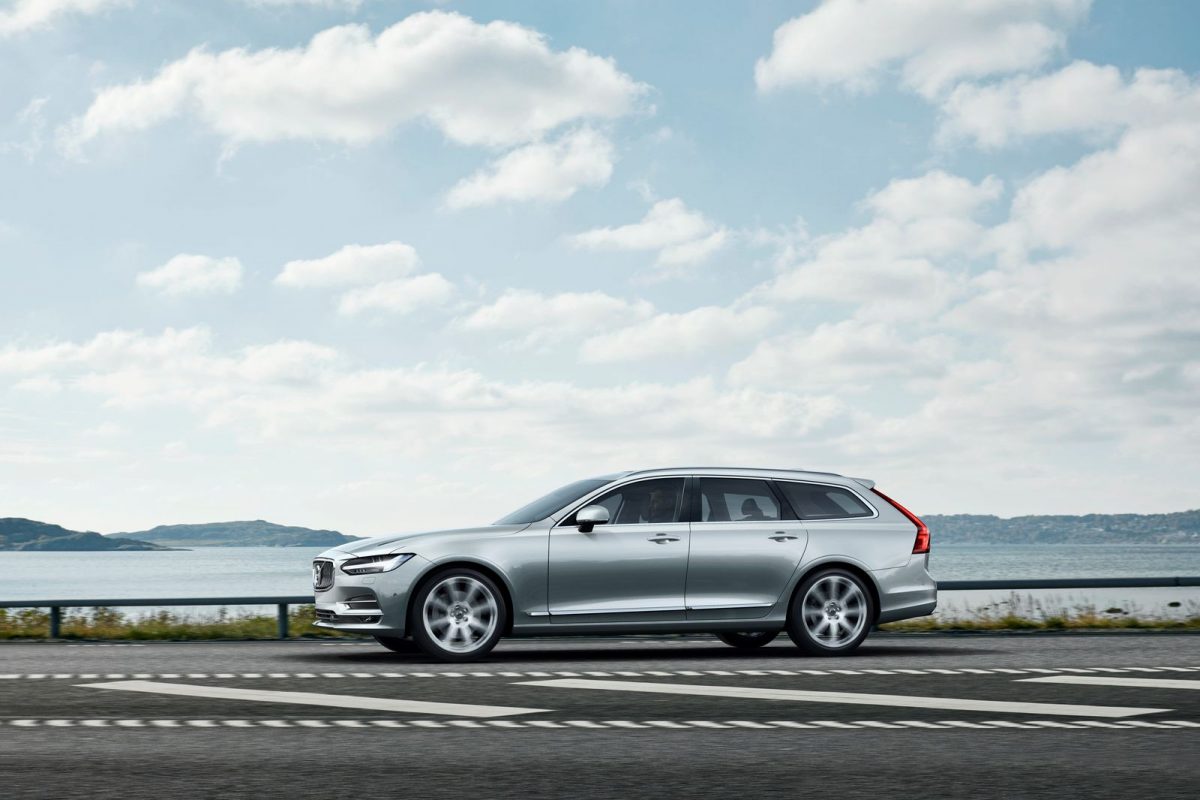 VOLVO V90