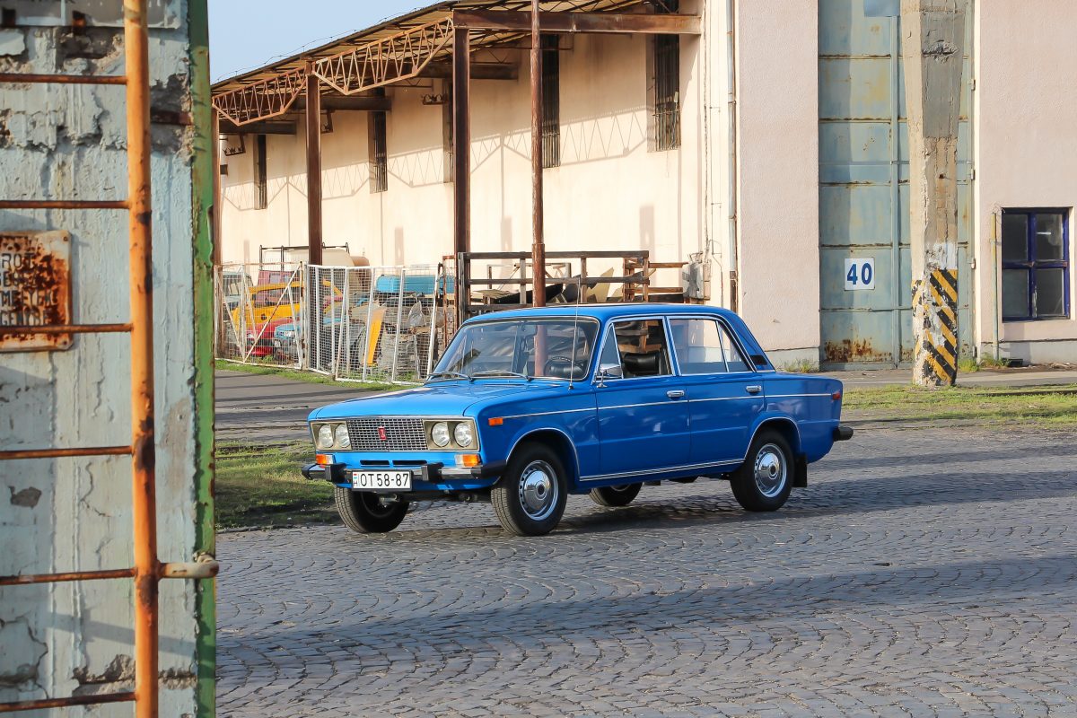 LADA