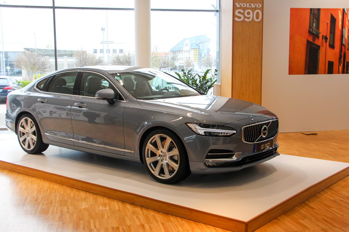 VOLVO V70