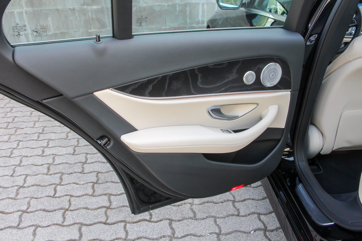 MERCEDES-BENZ E-OSZTÁLY