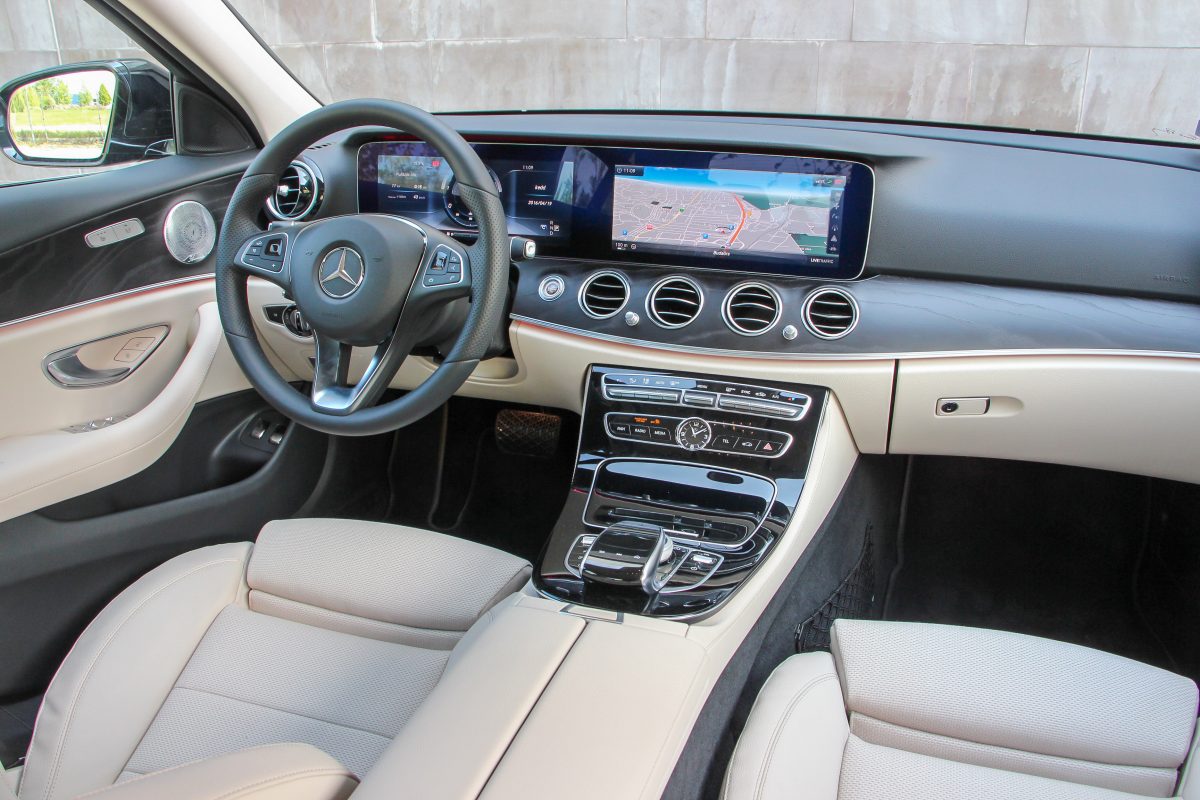 MERCEDES-BENZ E-OSZTÁLY