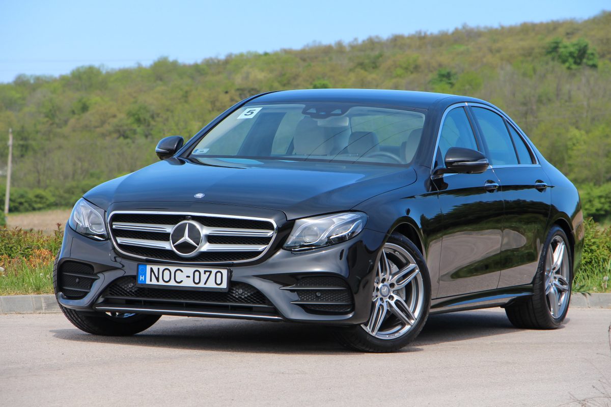 MERCEDES-BENZ E-OSZTÁLY