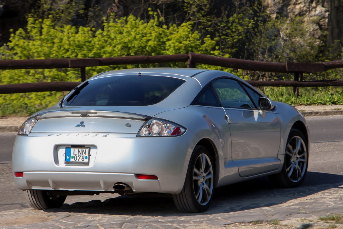 MITSUBISHI ECLIPSE