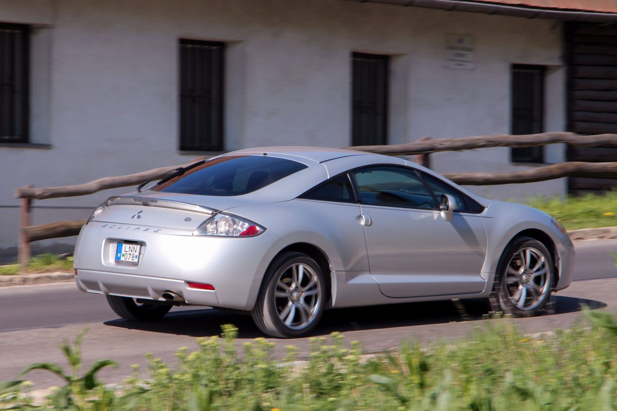 MITSUBISHI ECLIPSE
