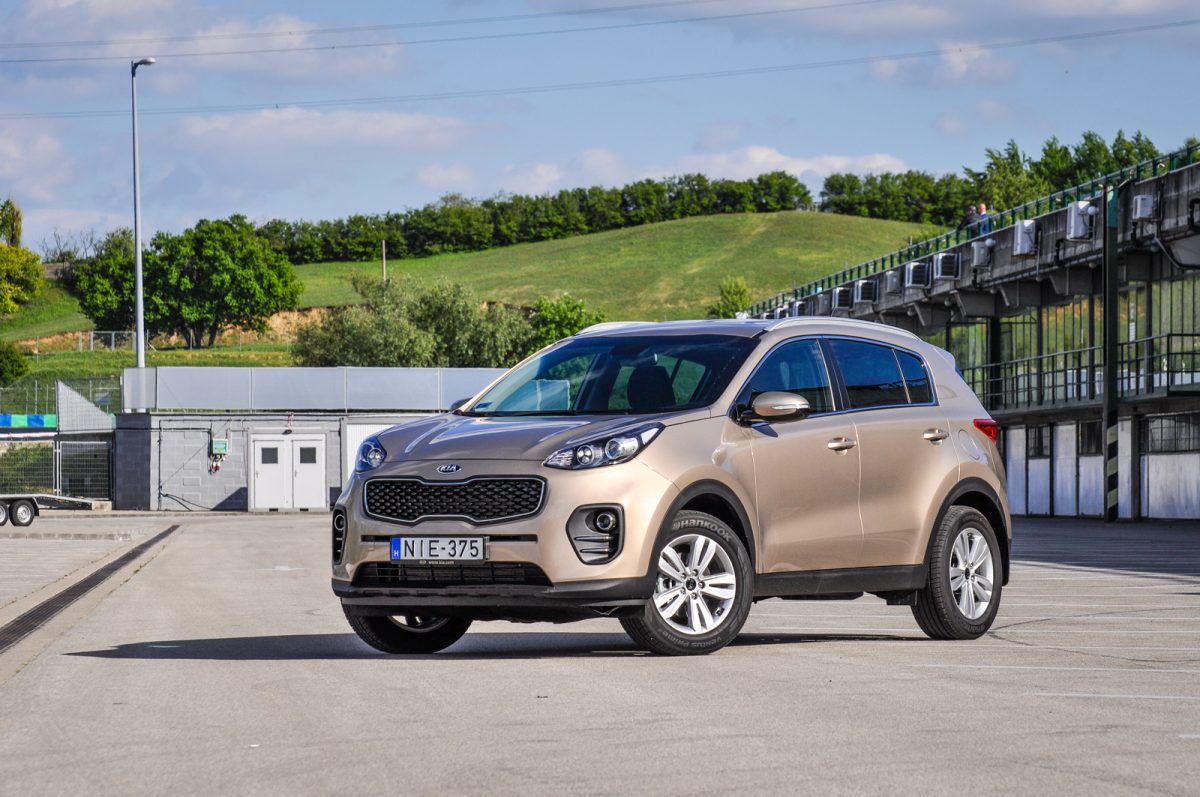 KIA SPORTAGE