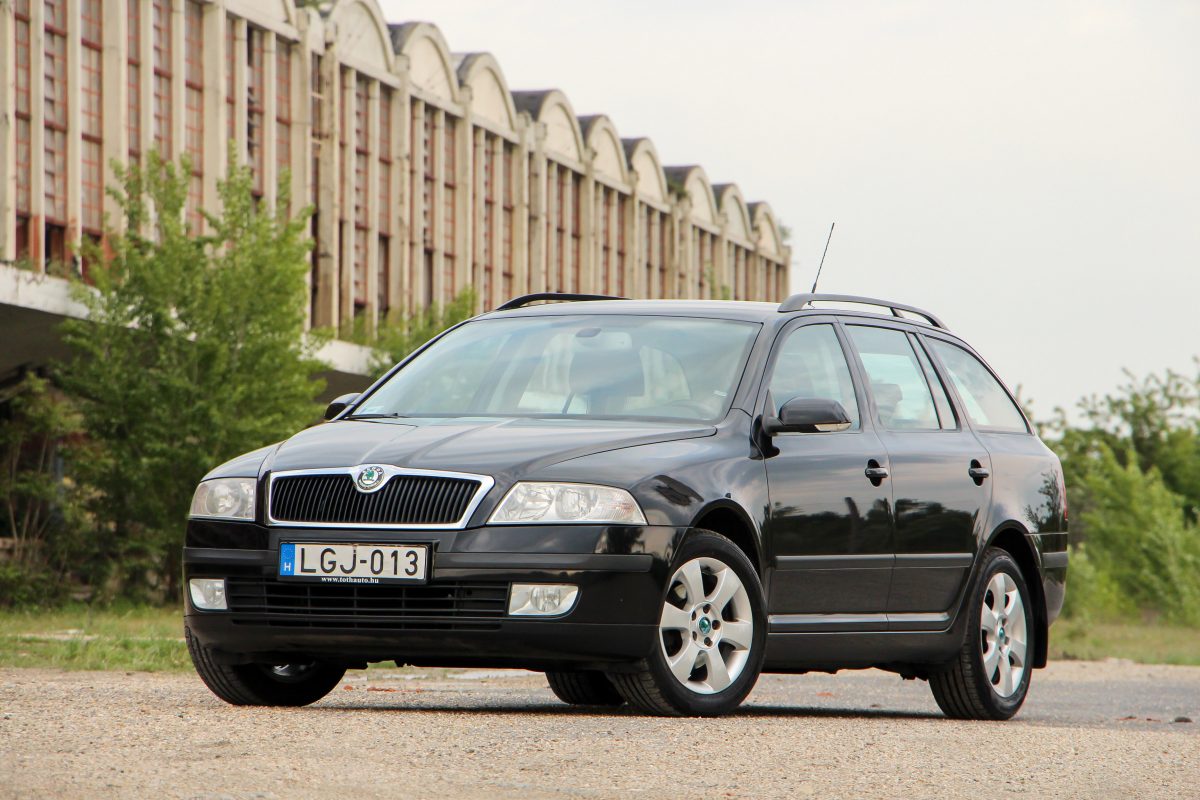 SKODA OCTAVIA