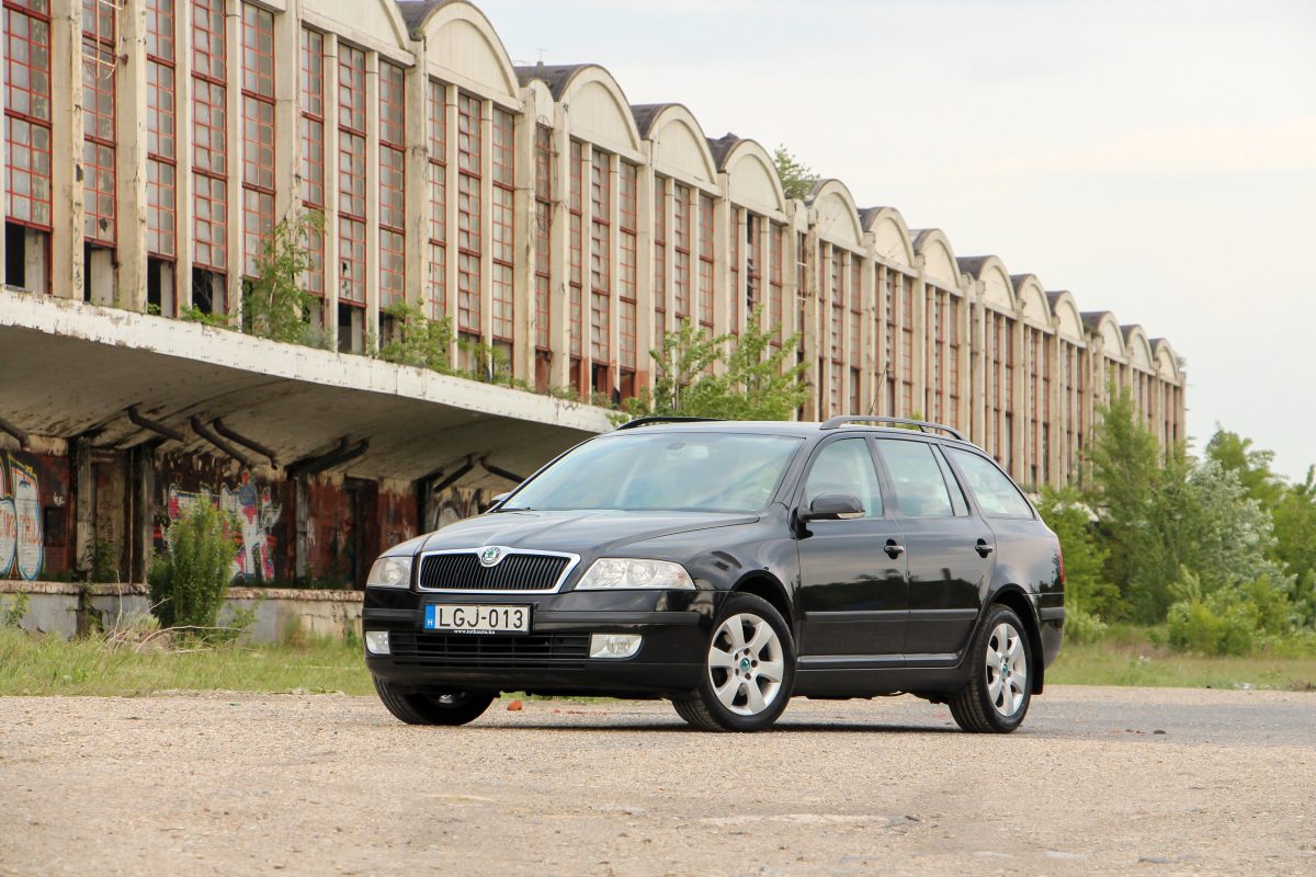 SKODA OCTAVIA