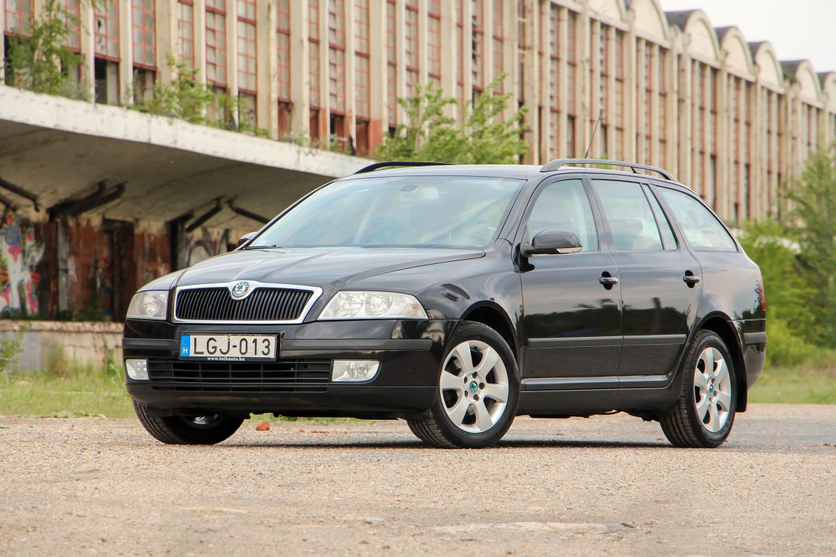 SKODA OCTAVIA