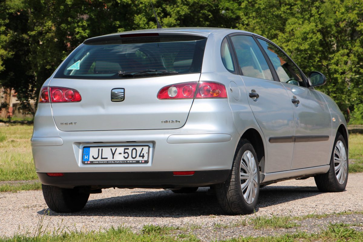 SEAT IBIZA