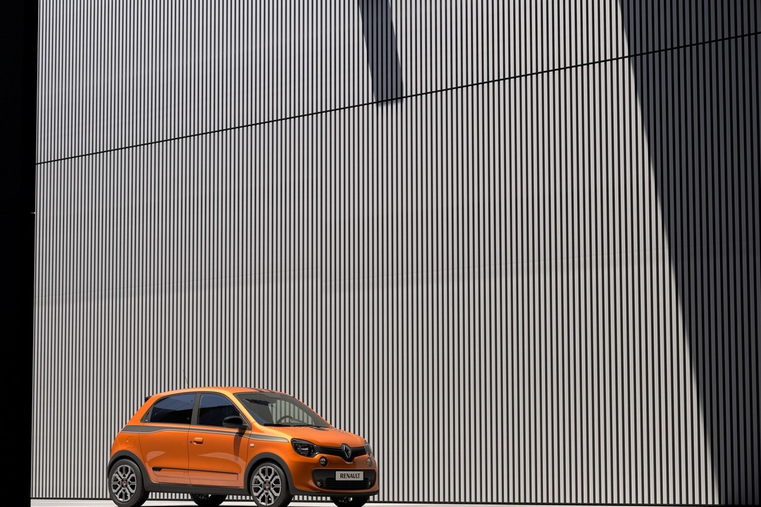 RENAULT TWINGO