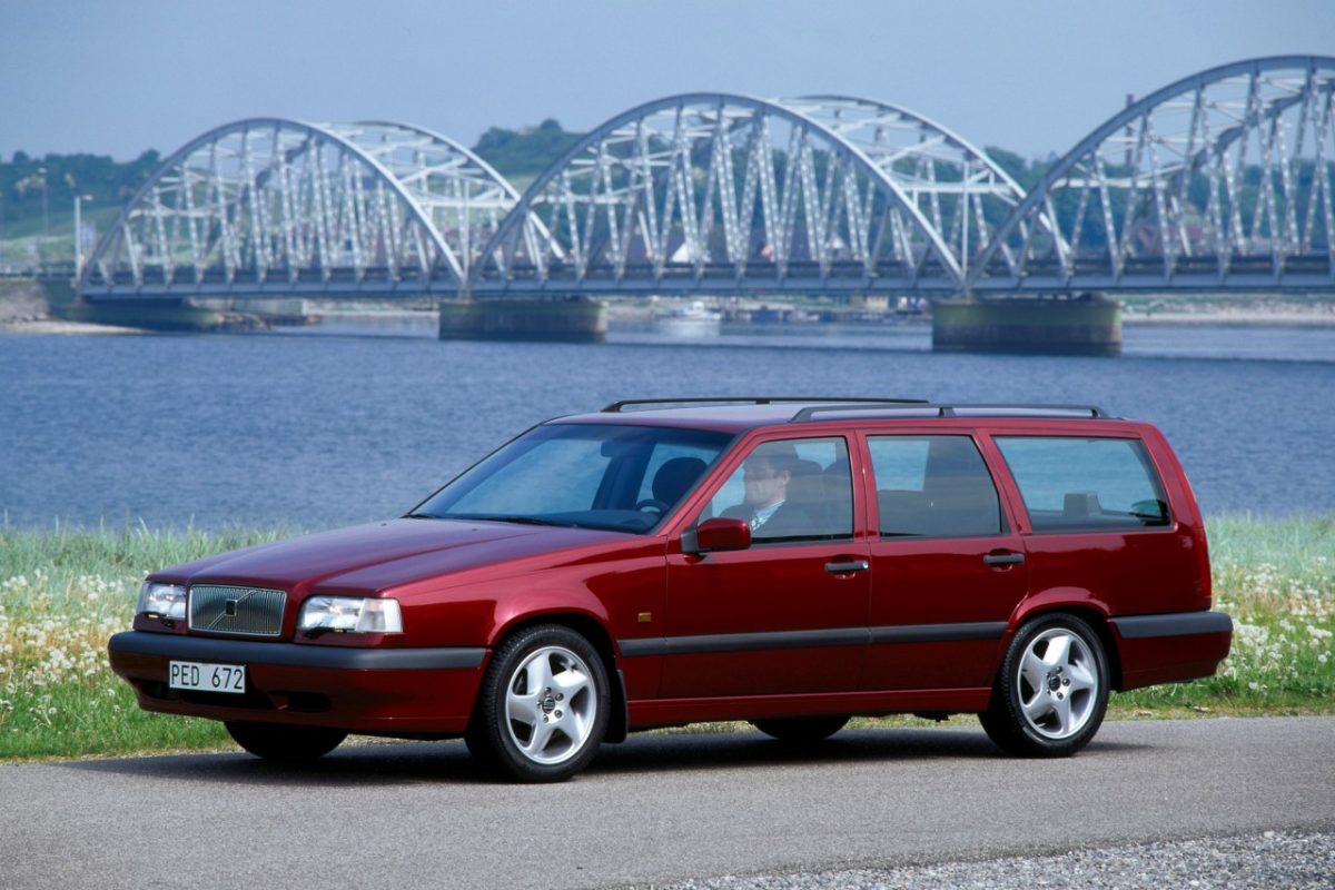 VOLVO 850