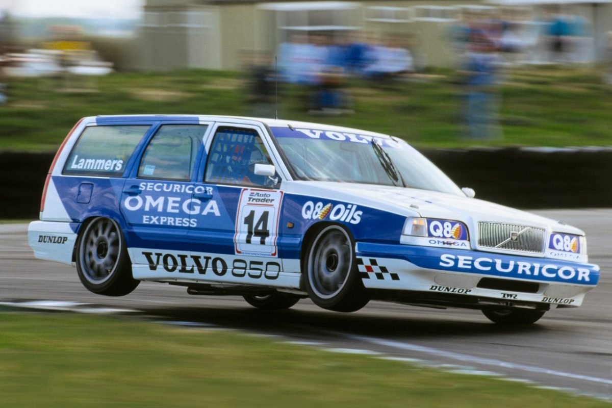 VOLVO 850