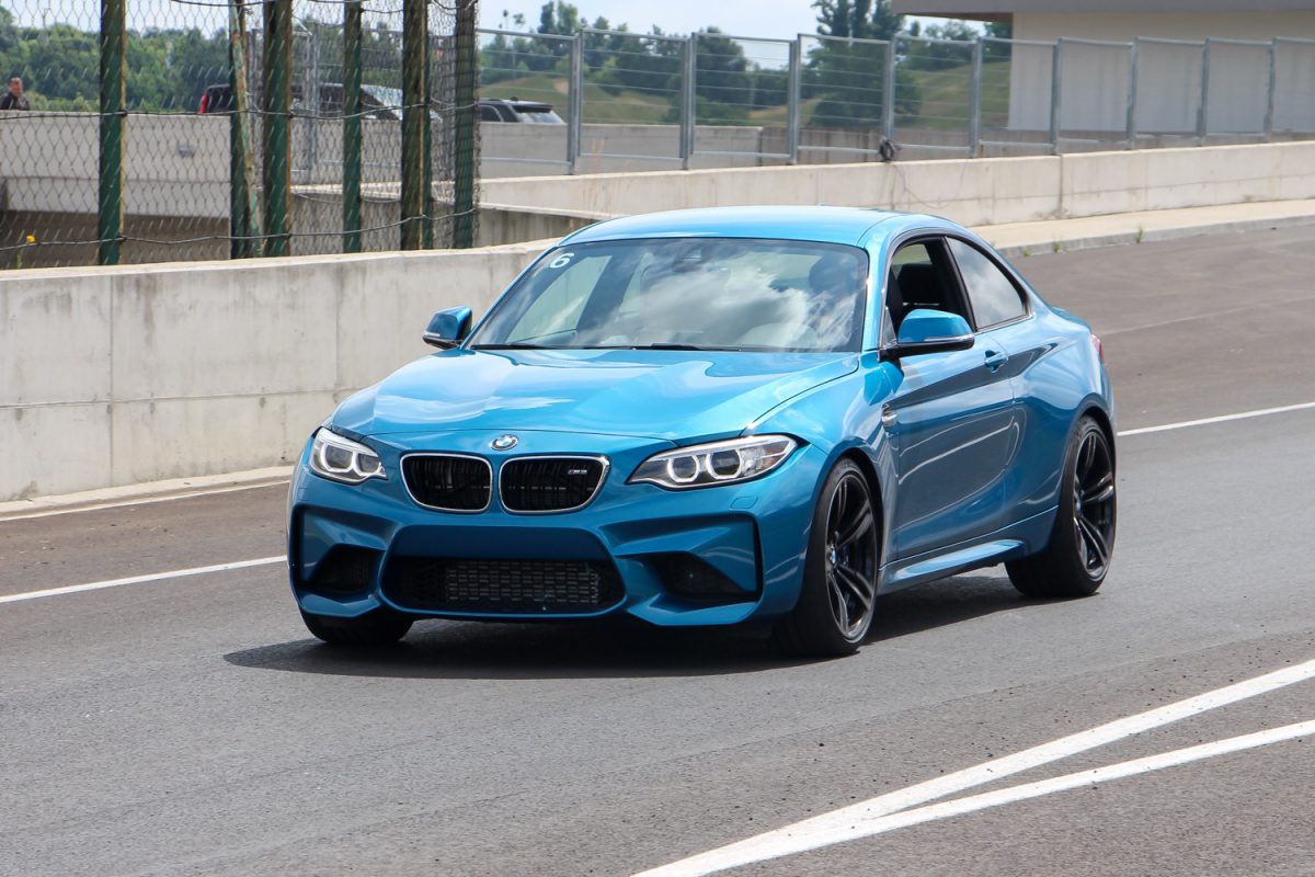 BMW 2-ES SOROZAT