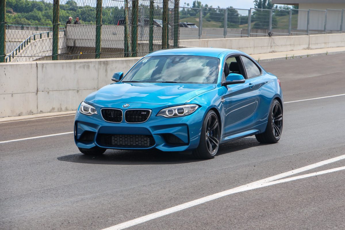 BMW 2-ES SOROZAT