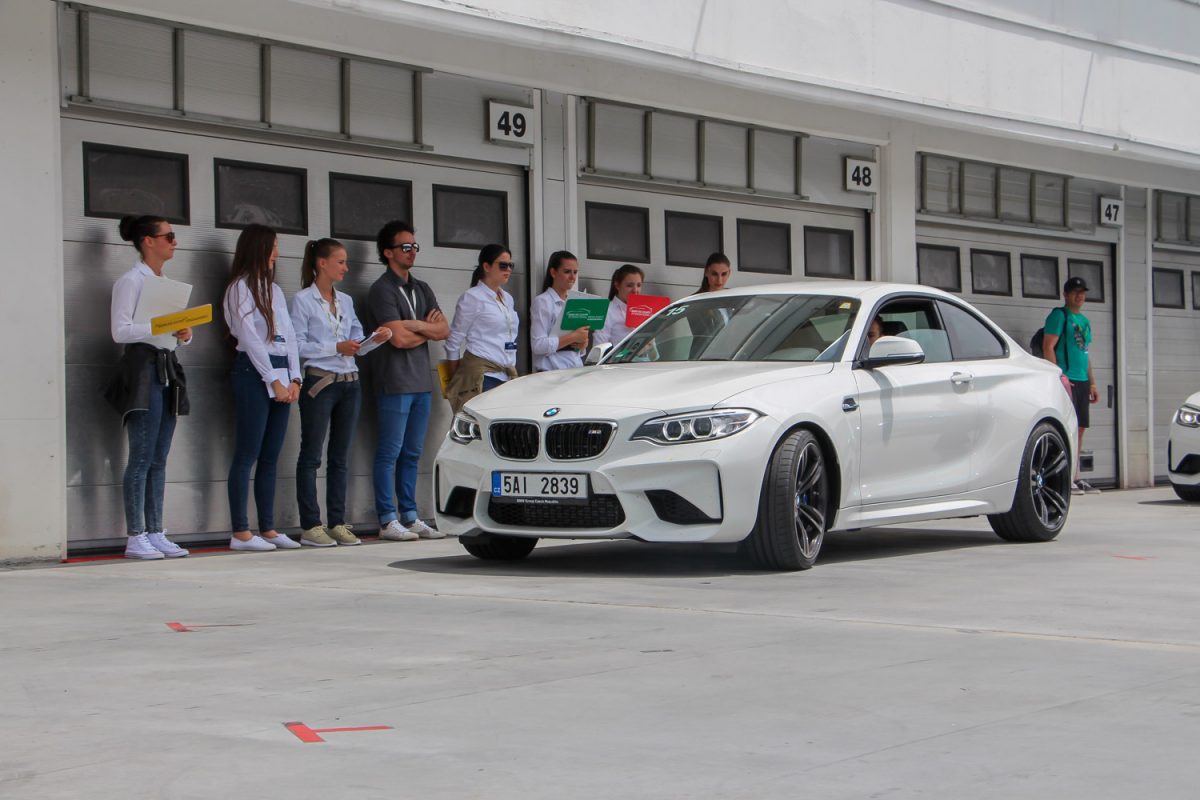 BMW 2-ES SOROZAT