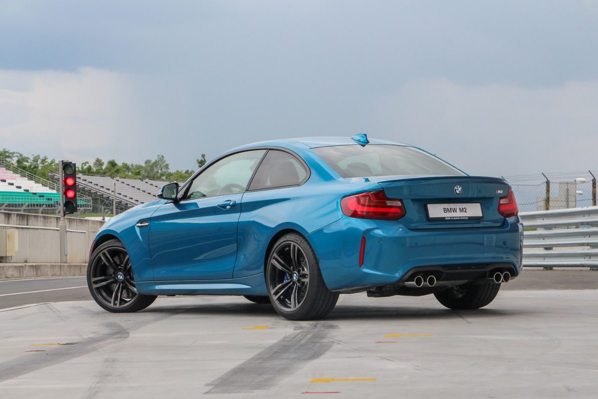 BMW 2-ES SOROZAT