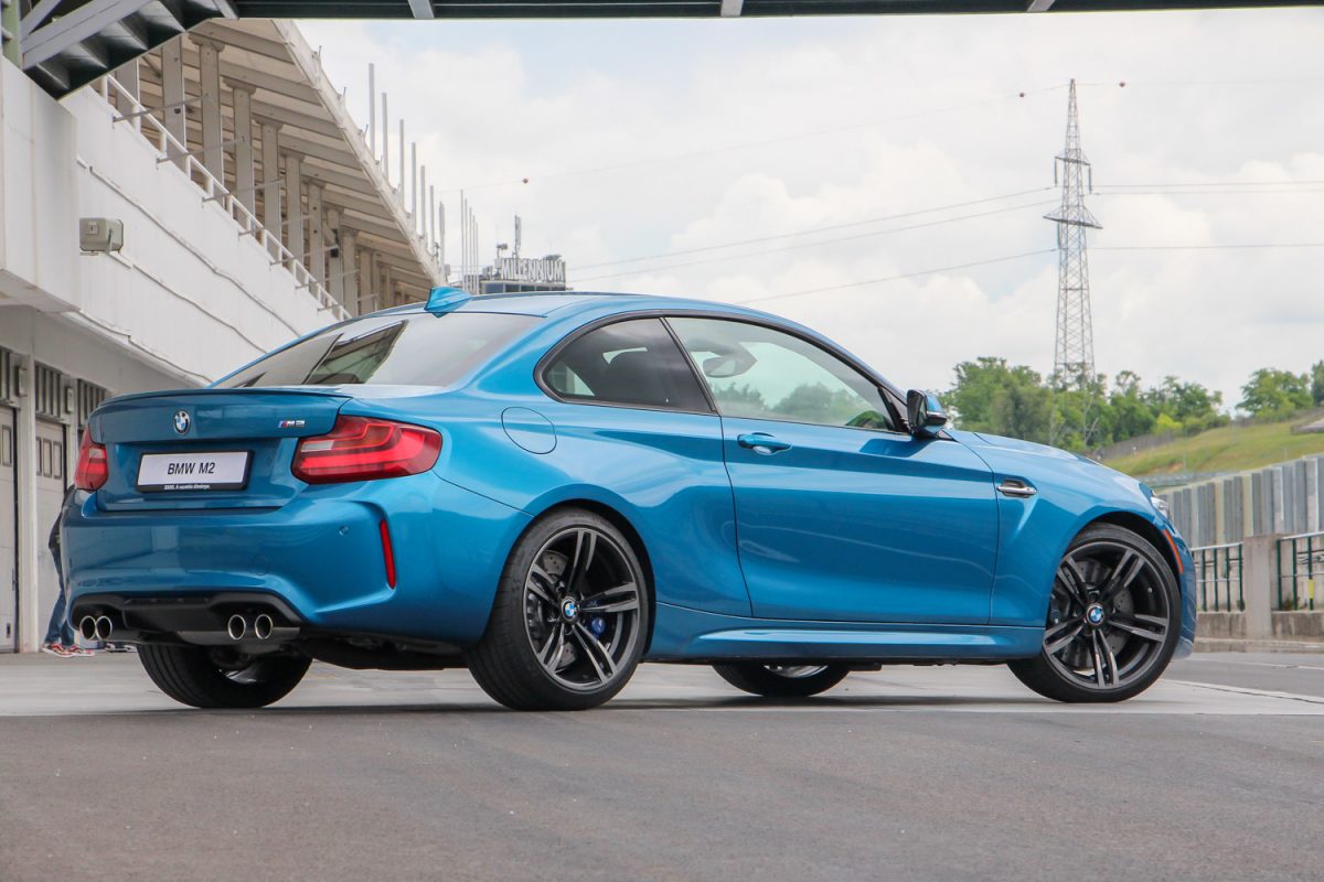BMW 2-ES SOROZAT