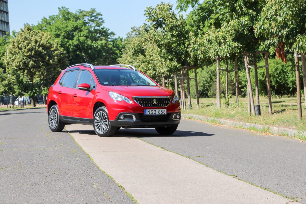 PEUGEOT 2008