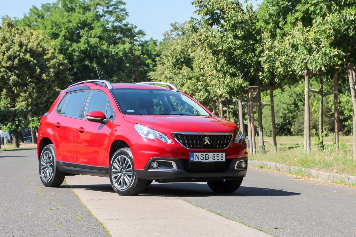 PEUGEOT 2008