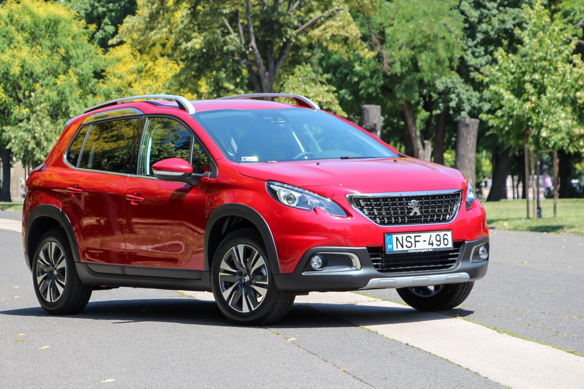 PEUGEOT 2008